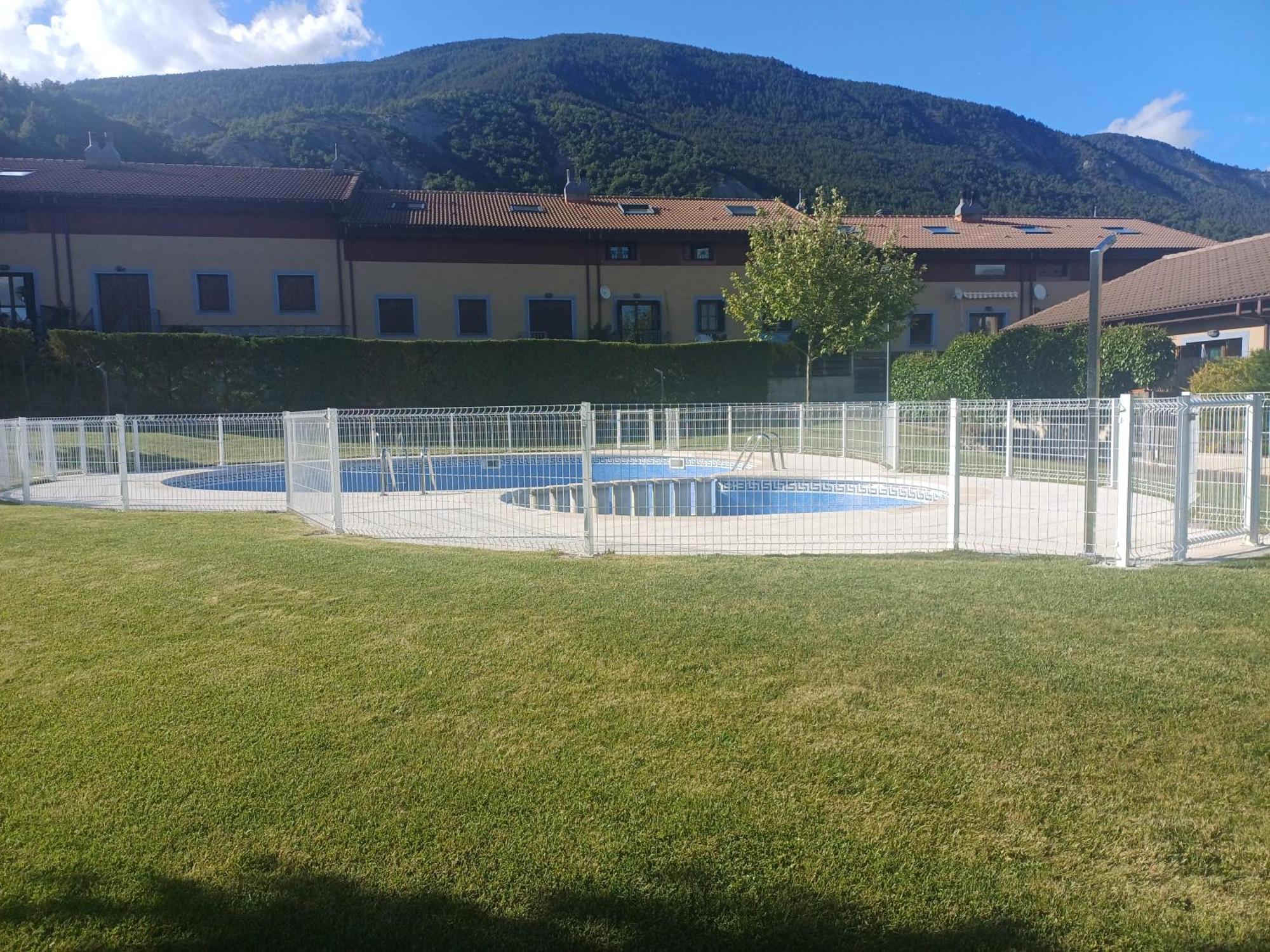 Casa Vsl-Tena Villa Sorripas ภายนอก รูปภาพ